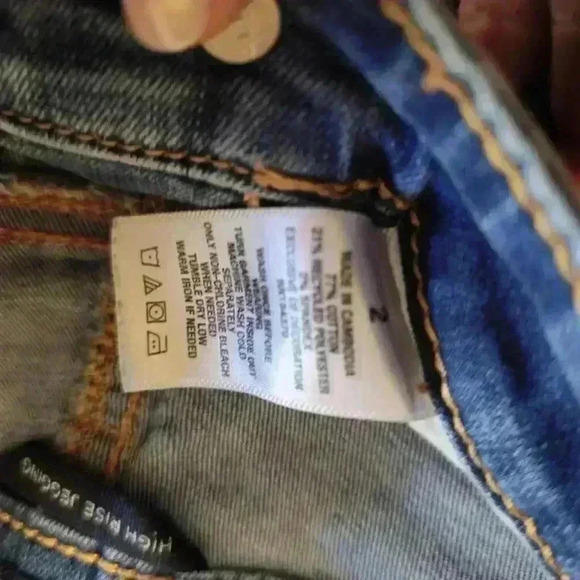 Aeropostale High Rise Jegging - Stylish Comfort Jeans - Picture 4 of 6